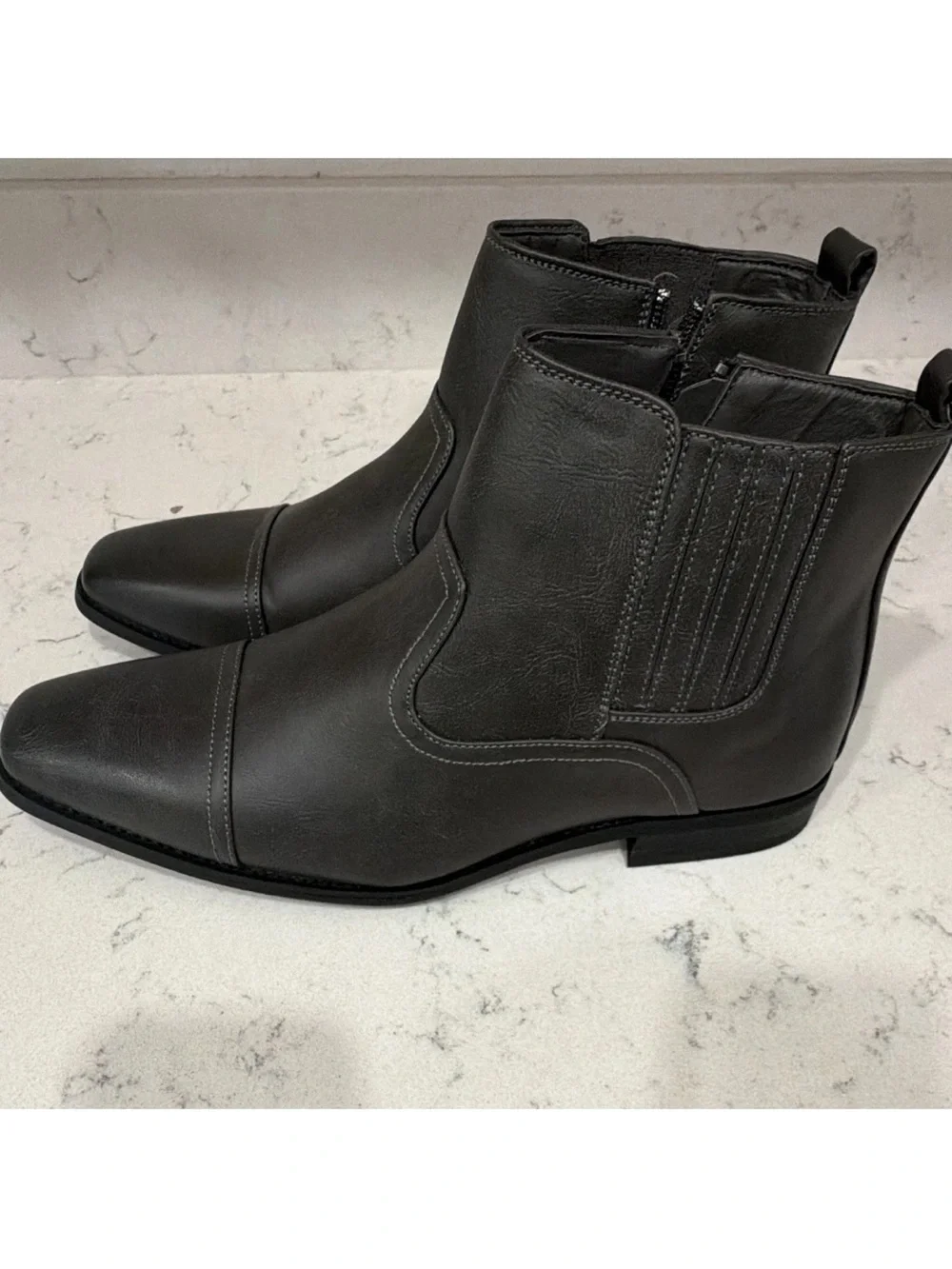 Vance co Men’s Gray Chelsea Ankle Boots Faux Leather Square Toe Side Zip US 7.5